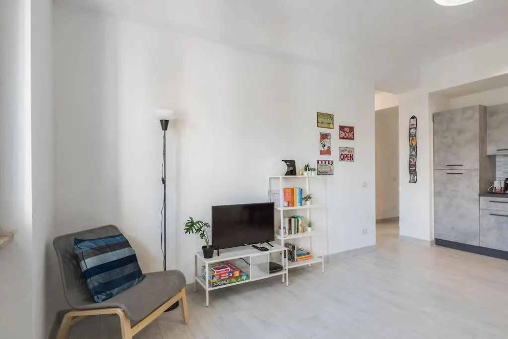 Cinema House In Cinecitta Apartment Rome