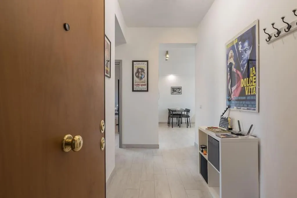 Cinema House In Cinecitta Apartment Rome